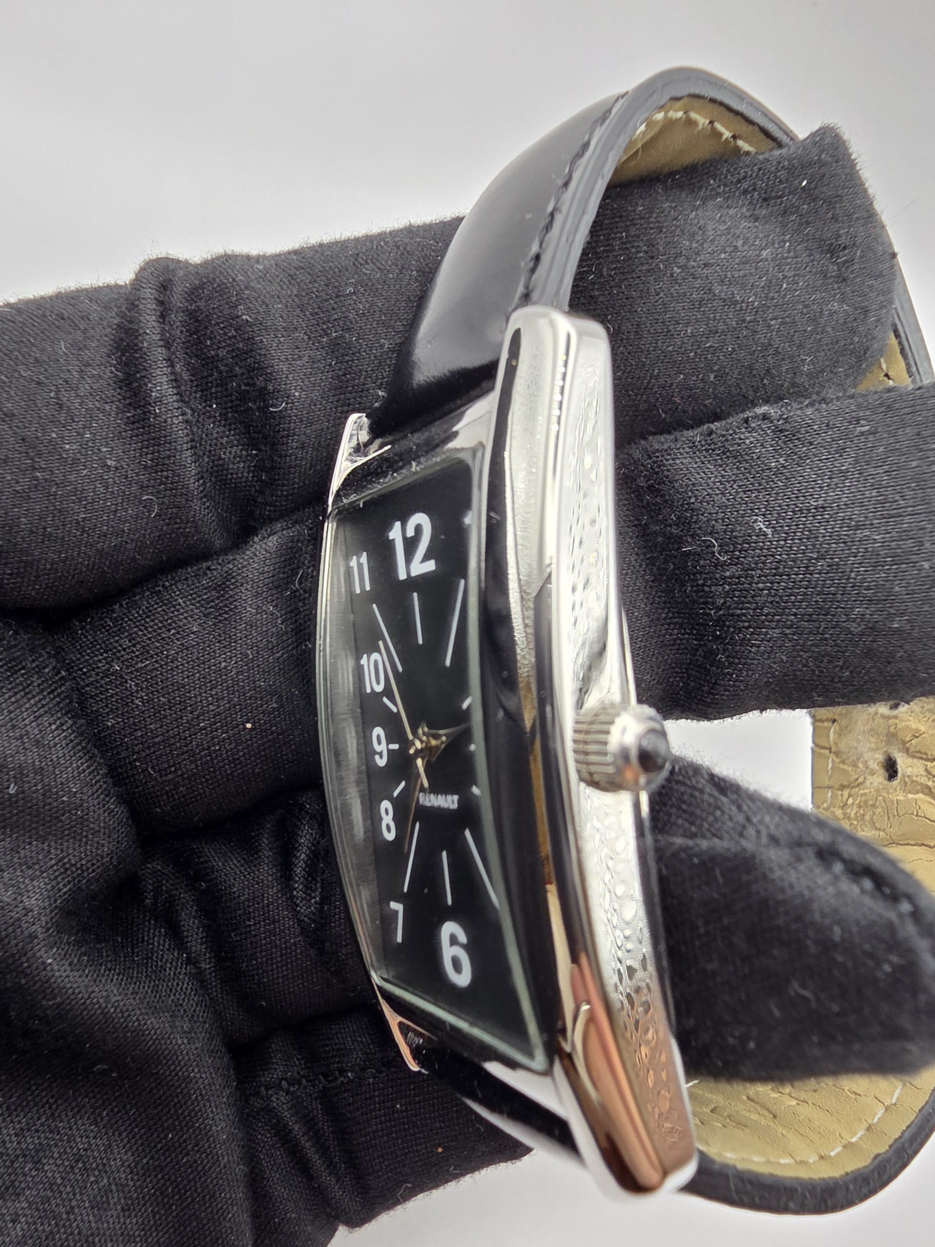 renault "tank" heritage boutique edition renault "tank" heritage boutique edition