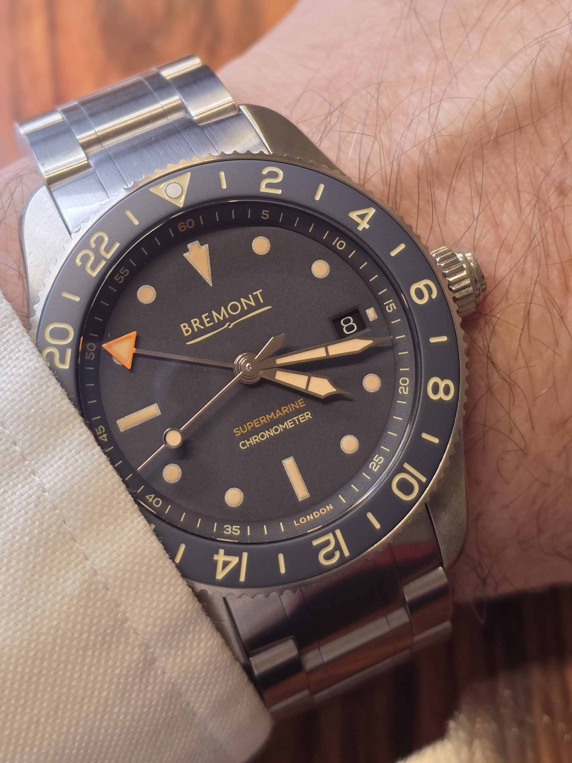 bremont supermarine s302 gmt bremont supermarine s302 gmt