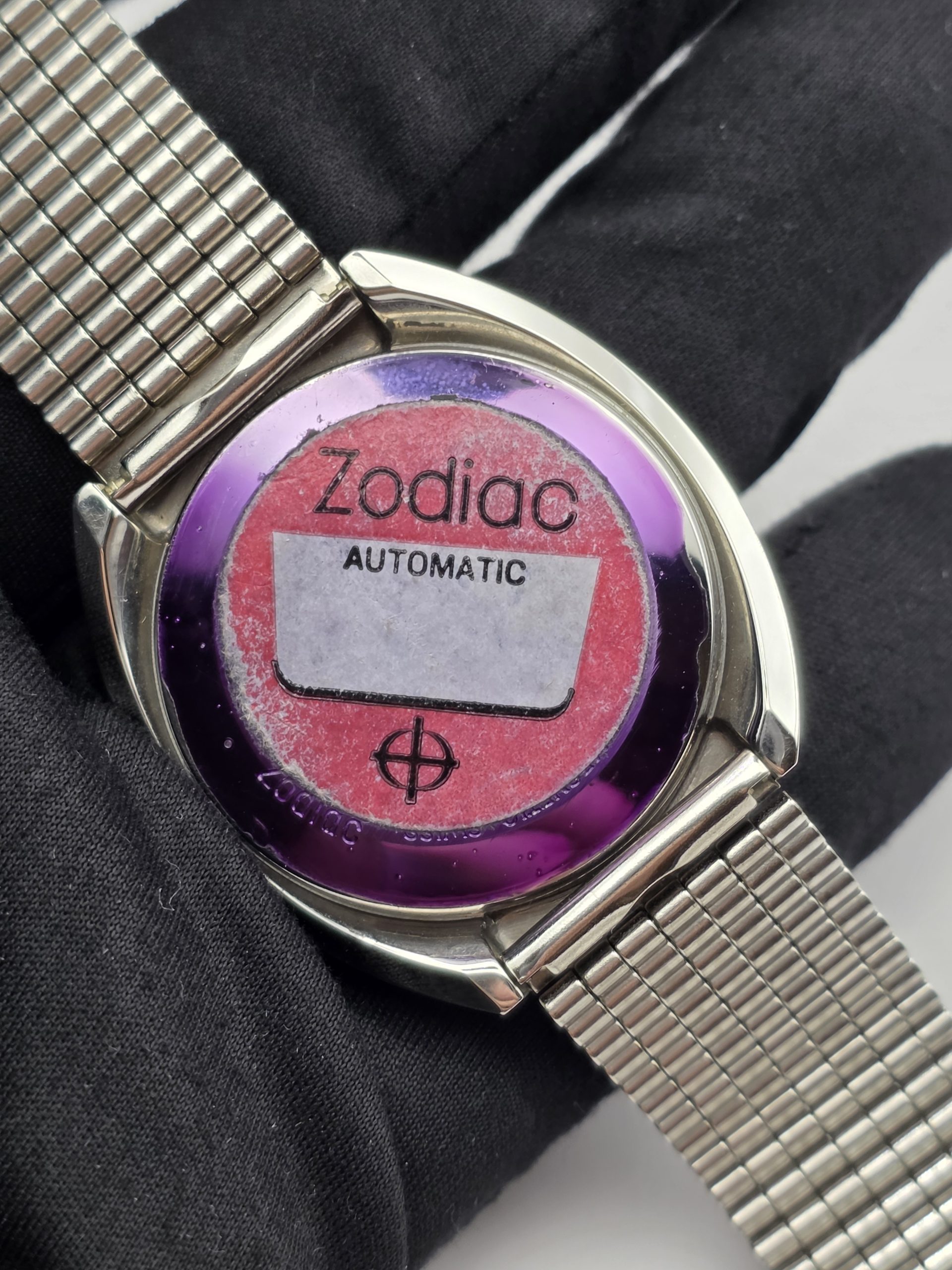 zodiac sst 36000 "cushion" day date zodiac sst 36000 "cushion" day date