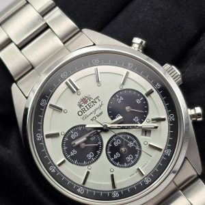 orient neo 70's solar "panda" chronograph