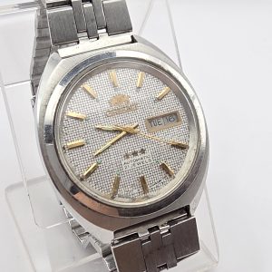 orient "3 star" (tristar) crystal automatic