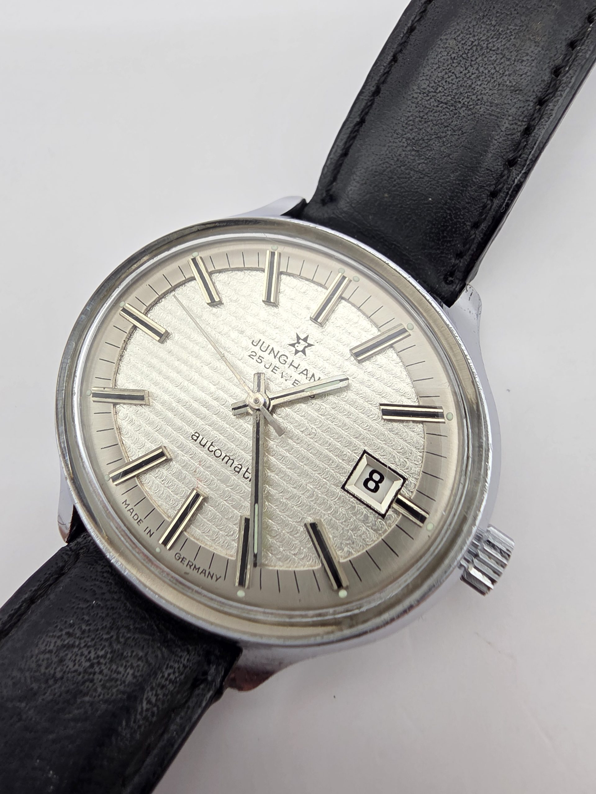 junghans automatic 25 jewels (linen dial) junghans automatic 25 jewels (linen dial)