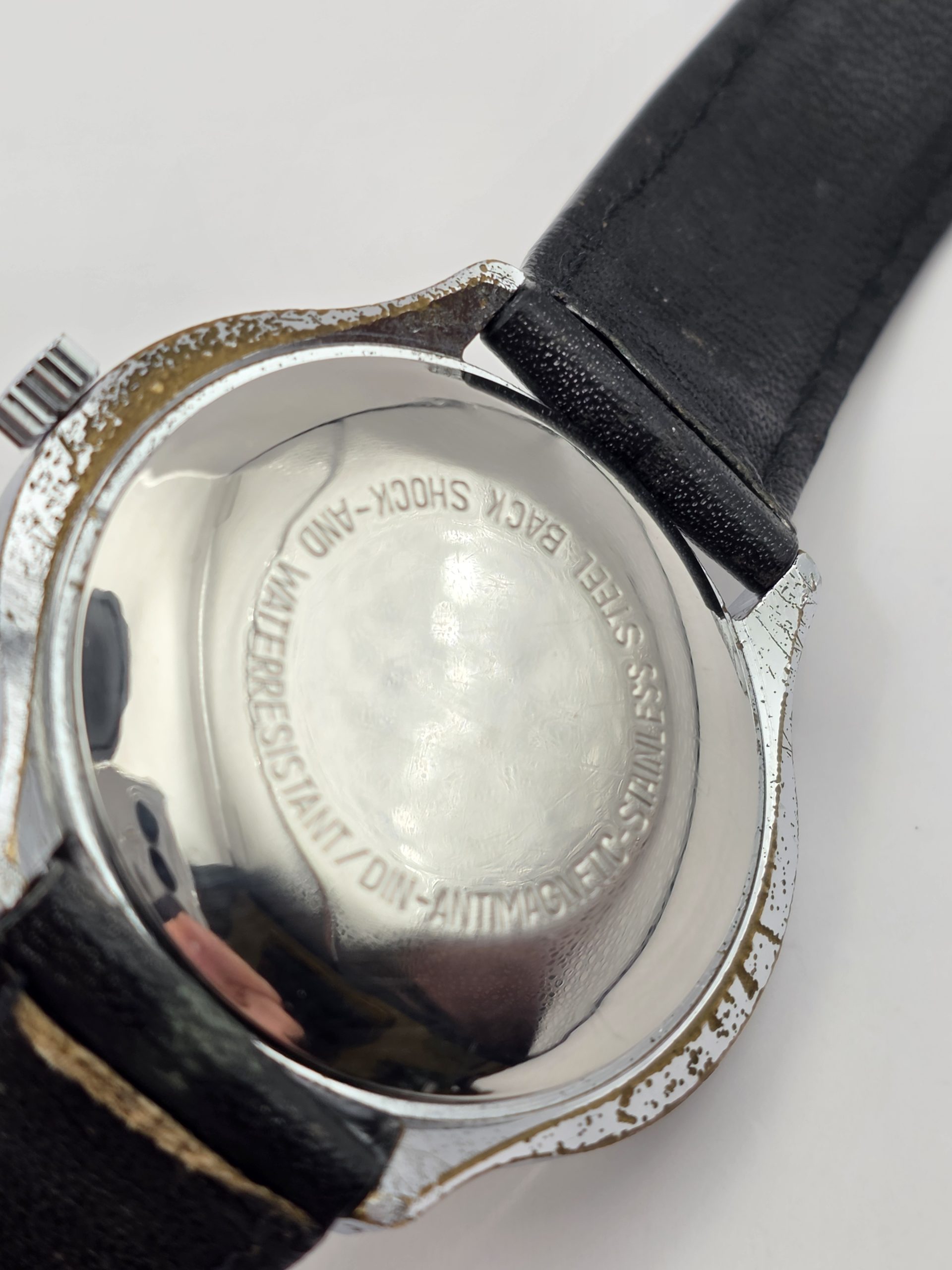 junghans automatic 25 jewels (linen dial) junghans automatic 25 jewels (linen dial)