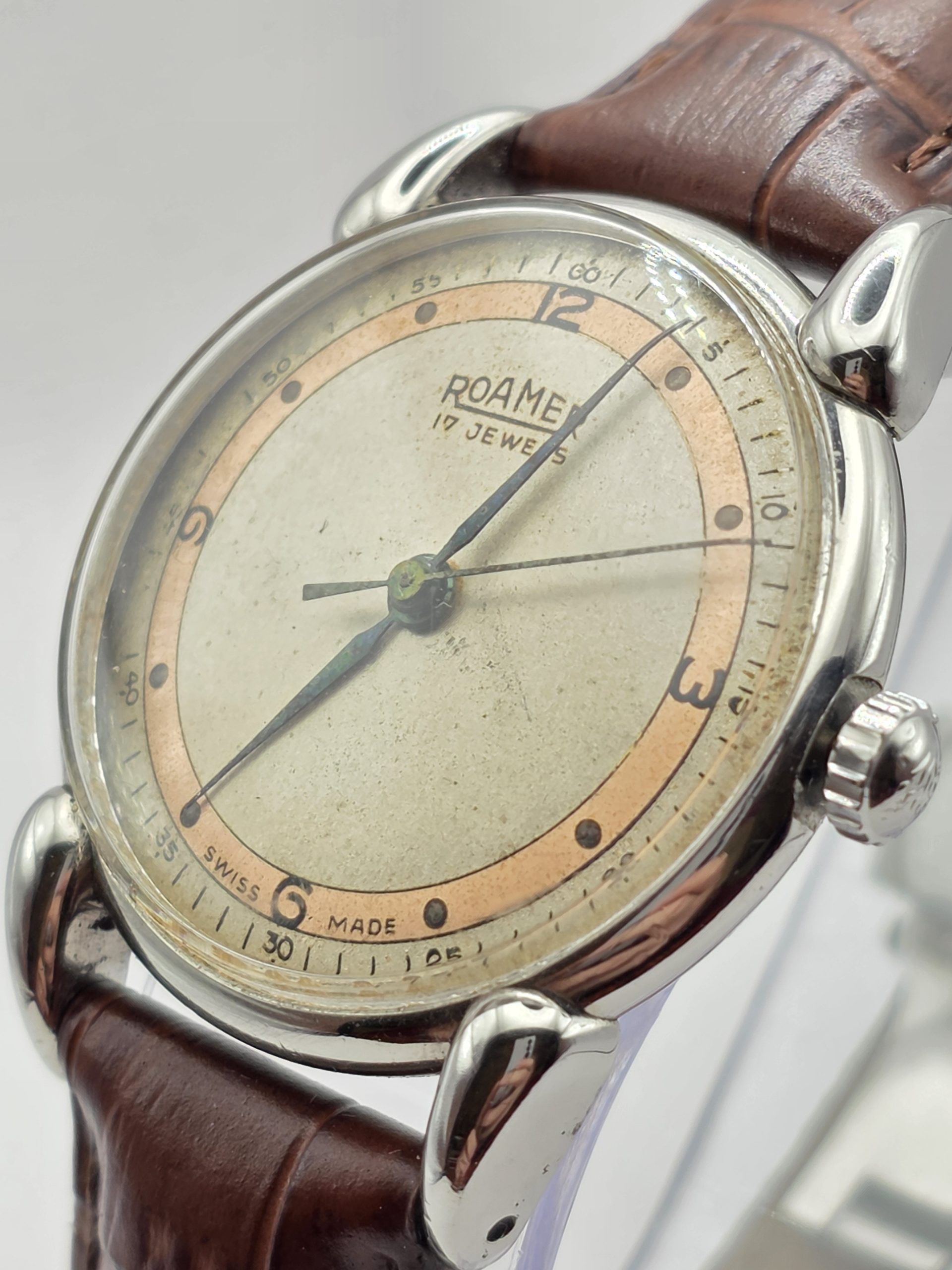 roamer "tank" style mechanical wristwatch roamer "tank" style mechanical wristwatch